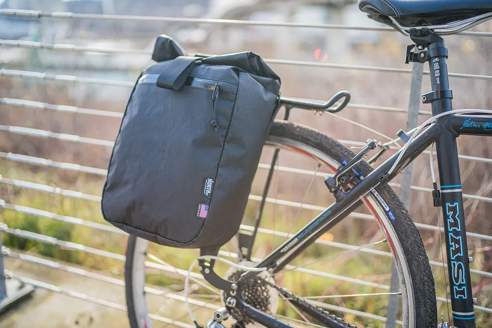 Commuter Micro Pannier 14L